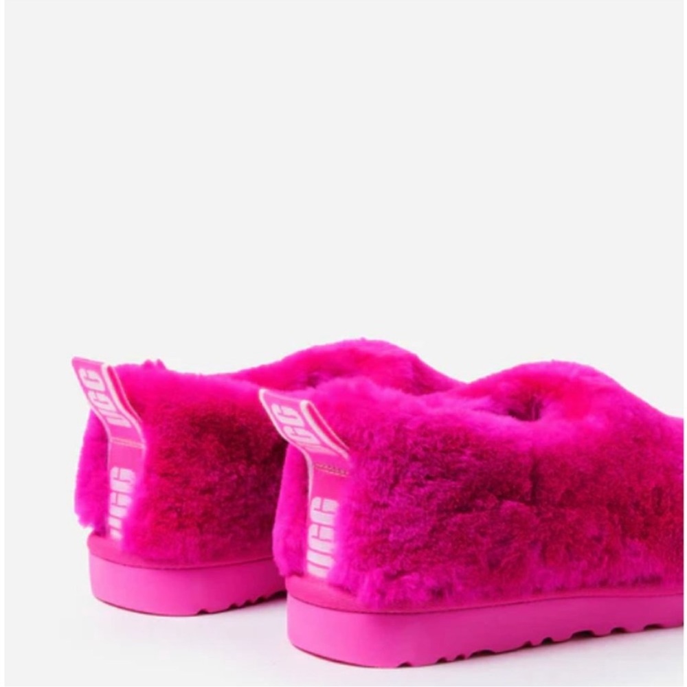 UGG Classic Cozy Bootie, fuzzy Pink “Rock Rose”